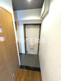 B・INSIDE249の玄関