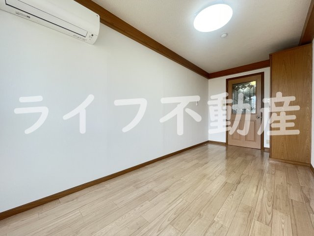 ラポール友愛Ⅰの居間・リビング|ゆったりとしたリビングです