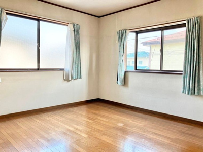 【洋室】 | 御蔵戸建