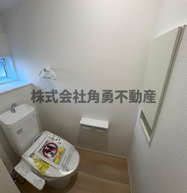 秦野市平沢第19　新築一戸建て　1号棟の内観：施工例|《施工例》トイレ