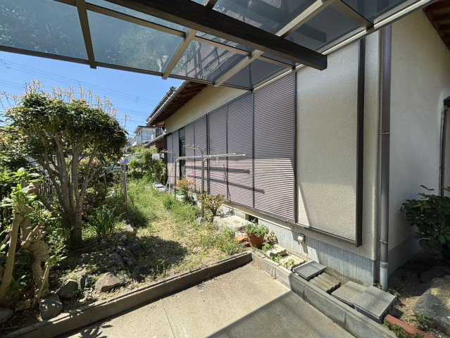 泉南市新家　中古戸建の庭