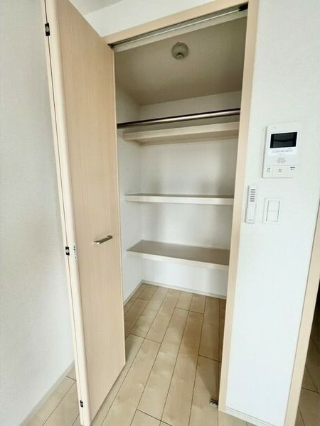 ルミナス上新庄の収納