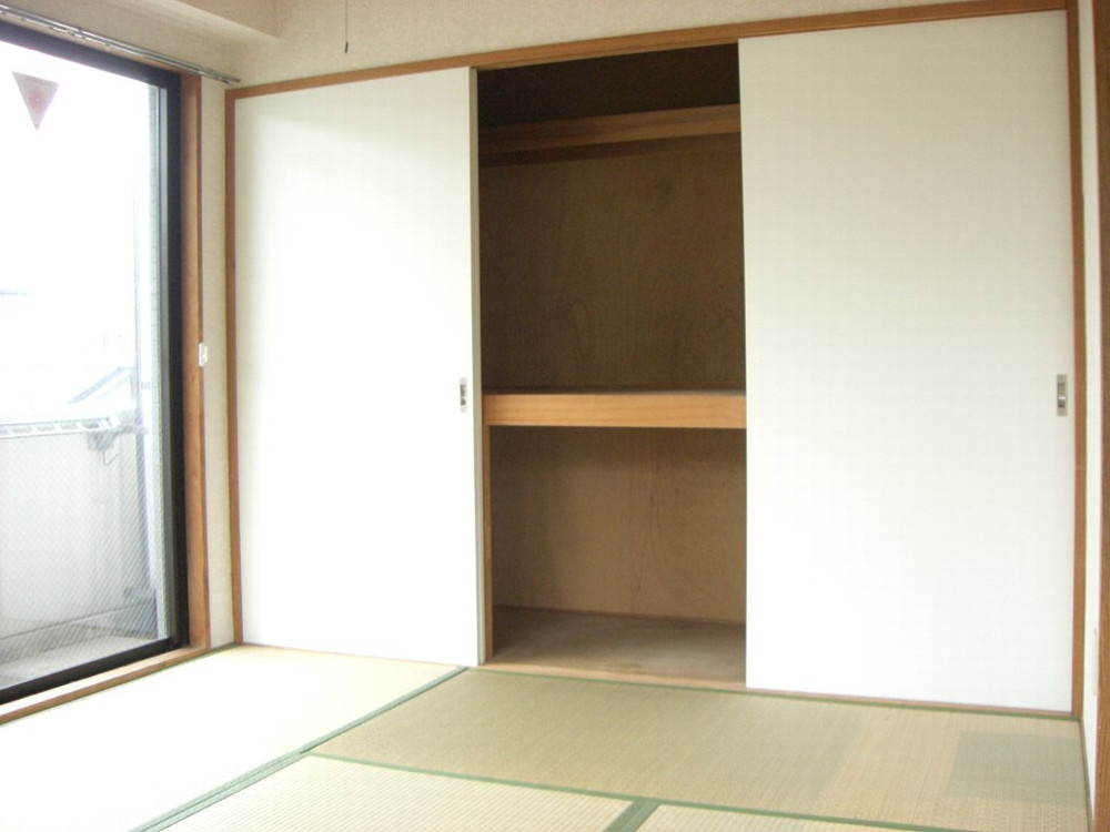 タウンハウス戸田の収納|参考写真になります