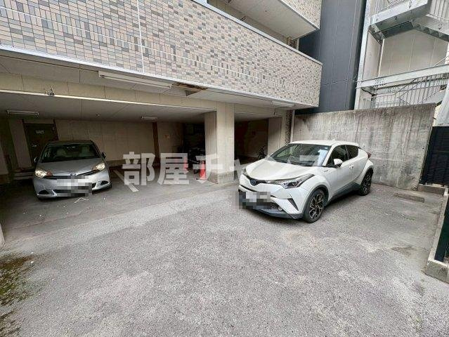 Ｒｏｓａ　Ｃａｎｄｏｒｅの駐車場