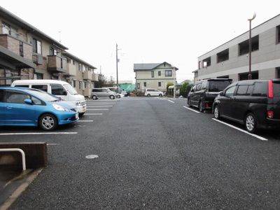 【駐車場】 | ロイヤルガーデン ＫＩＲＩＮＯＫＩ