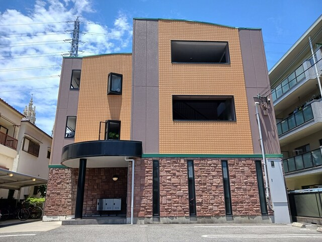 ルミエール深井の外観