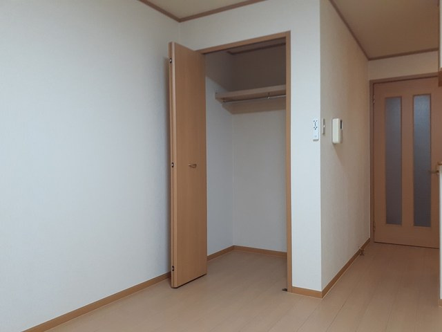 ルミエール深井の収納