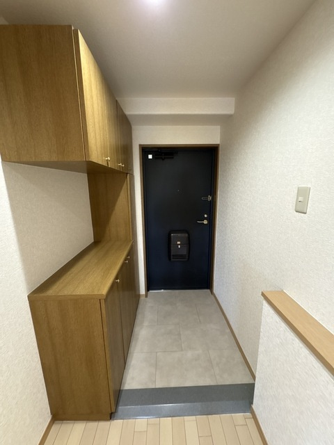 グランフェルティ本山の玄関