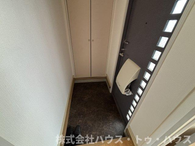 ディアス北柏　C棟の玄関