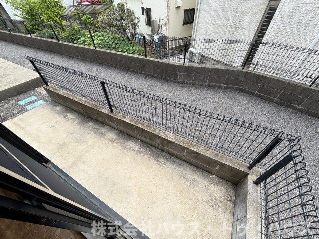 ディアス北柏　C棟のバルコニー