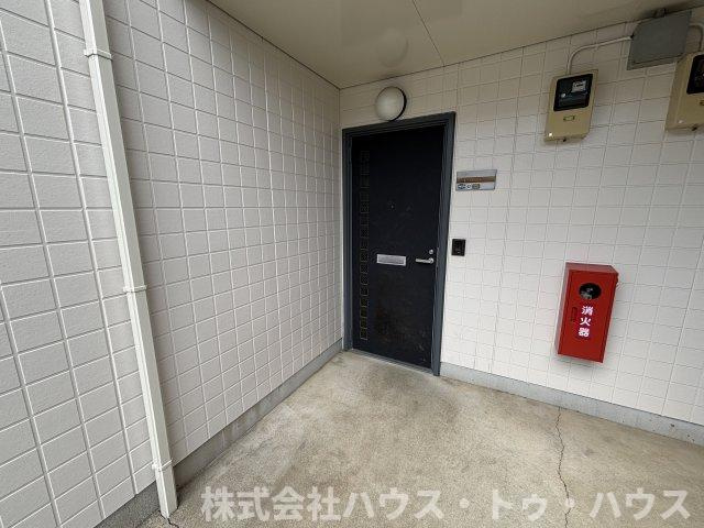 ディアス北柏　C棟のエントランス