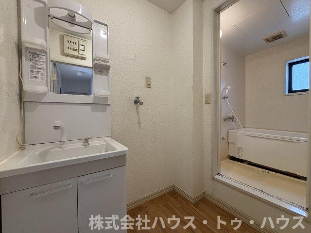ディアス北柏　C棟の洗面所