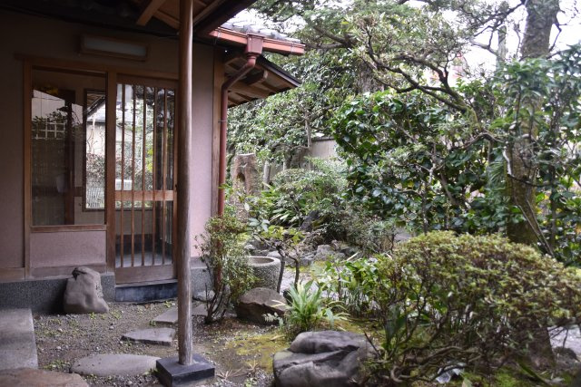 百万遍 市中の山居 商いの町家の庭