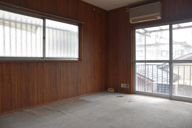 百万遍 市中の山居 商いの町家の洋室|東棟2階の洋室