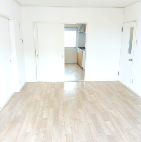 名谷15団地68号棟の居間・リビング|居間です