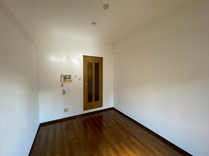 エスリード新神戸の内装|同物件別部屋写真