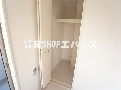 【収納】 | ローレル