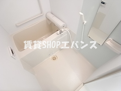 【浴室】 | ローレル