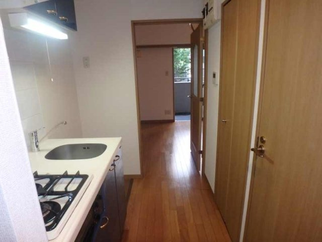 菱和パレス小石川後楽園の玄関