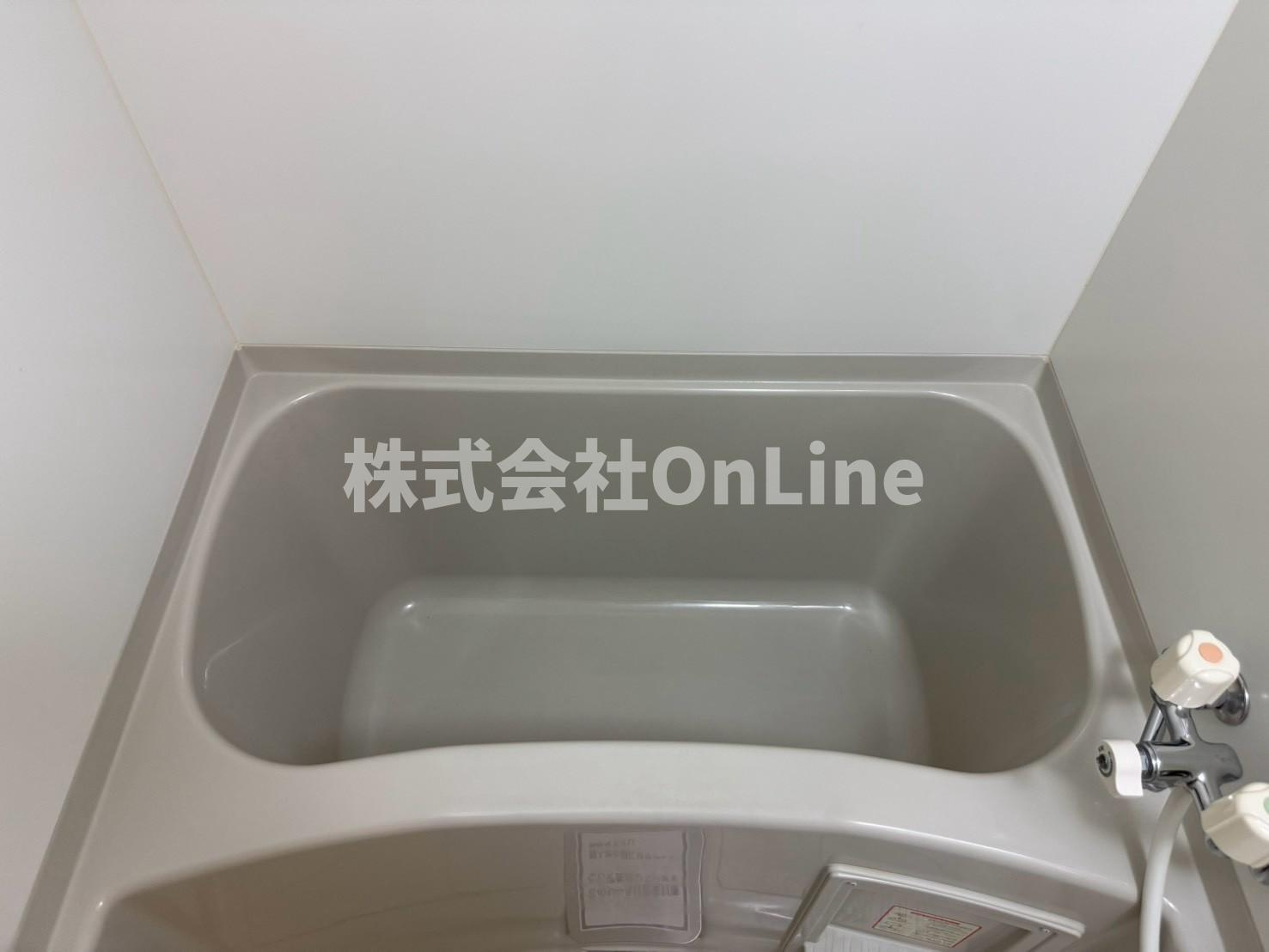 ガーデンパレス久宝寺の浴室