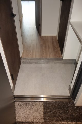 S-RESIDENCE王子enableの玄関