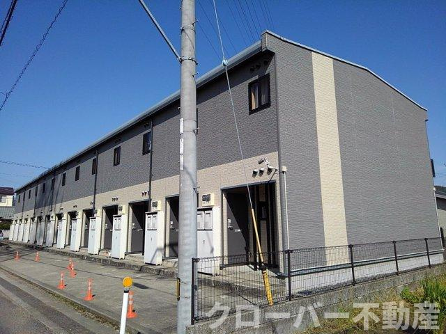レオパレスソレアード国分寺のエントランス