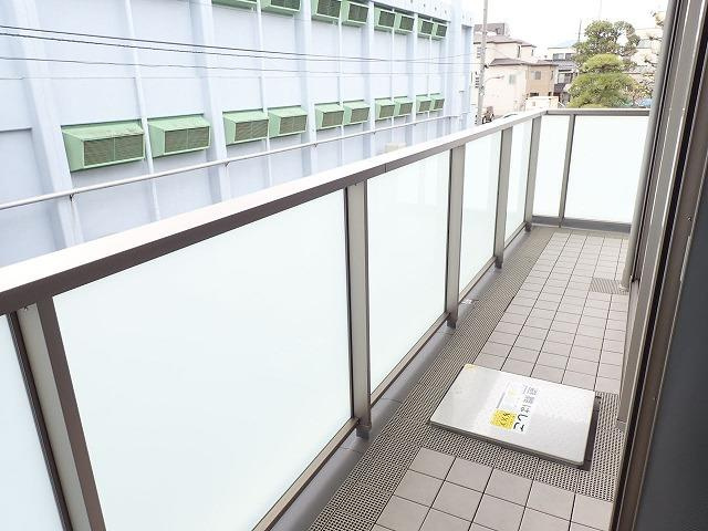 ロゼ　アーブルのバルコニー