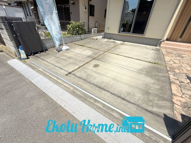 中古戸建て　武蔵村山市大南3丁目の駐車場|☆リフォーム後☆　2026年7月撮影