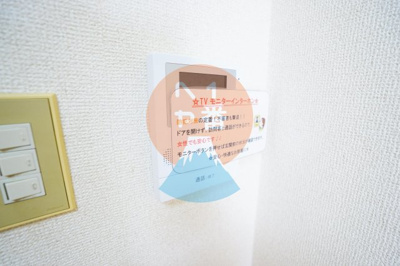 【セキュリティ】 | グリーンパーク天野 | TVモニターホン付きで安心ですね　※参考写真です