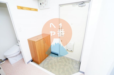 【玄関】 | コスタビラ | 収納もある玄関です　※参考写真です