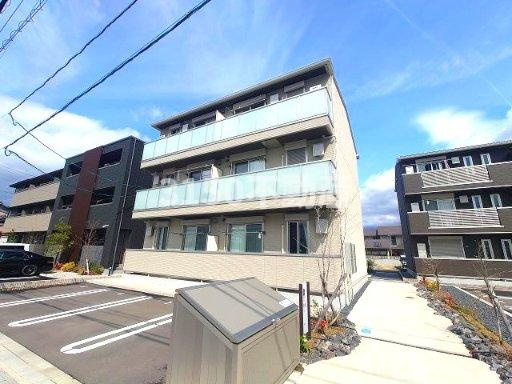 エルフォルク　WEST