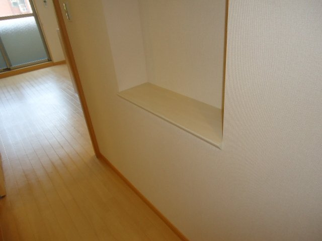 イグレット・シャトーの内装|廊下棚