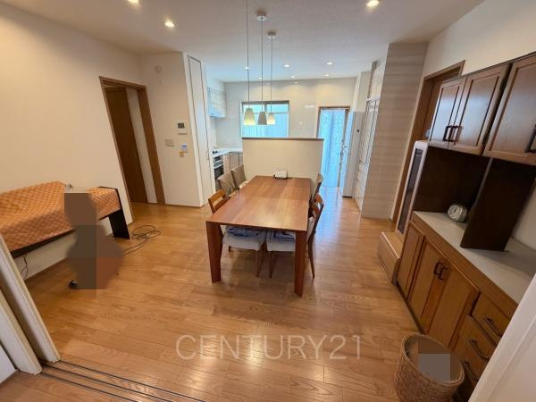 前橋市天川大島町中古一戸建ての居間・リビング
