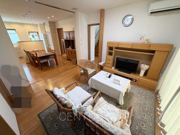 前橋市天川大島町中古一戸建ての居間・リビング