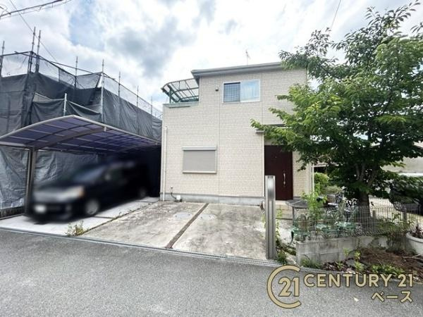 桜井市忍阪　一戸建のその他|■現地撮影写真■駐車スペース３台分完備！