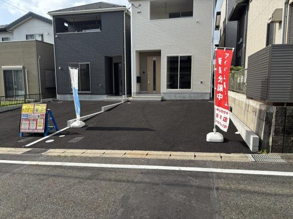 豊田市神池町第2　全2棟・2号棟の駐車場|２台駐車できます！