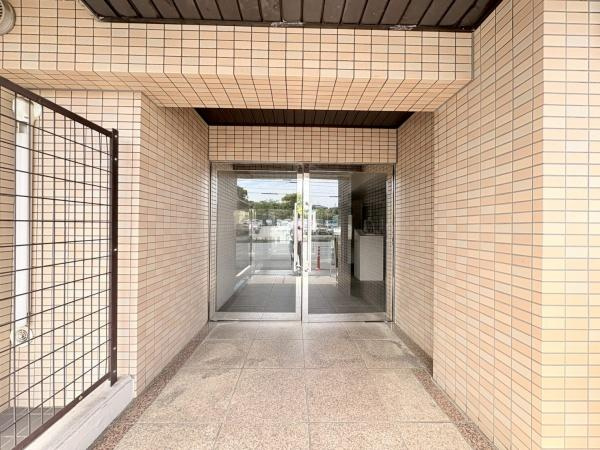 サングレイス洋光台のエントランス