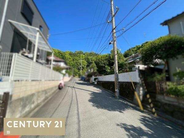 和歌山市六十谷　土地の前面道路含む現地写真