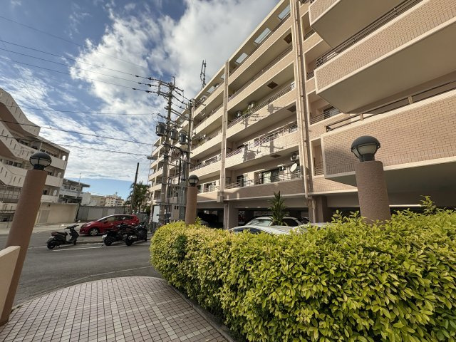 ニューライフガーデン小禄