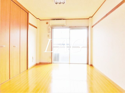 【居間・リビング】 | 安本共同住宅 | 洋室のお部屋です。