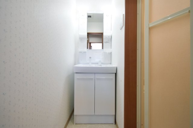サンフォード上ヶ原の独立洗面台|シャンプードレッサー