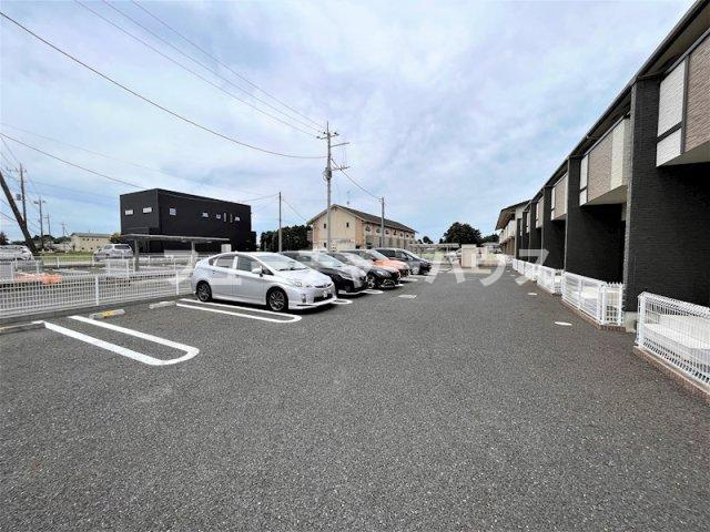 ＦＯＬＩＡＲ　ＦⅡの駐車場