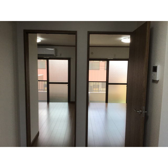 東栄マンションの内装