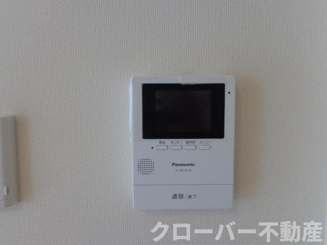 トライアングルのセキュリティ|カメラ付インターホン