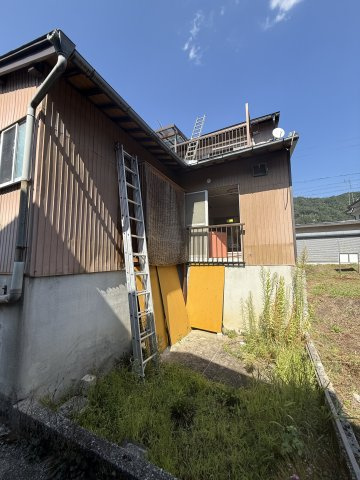 2026/2/28成約　戸建　飛騨市神岡町坂富　50万（2025/11/10新規、12/24　価格変更）の外観