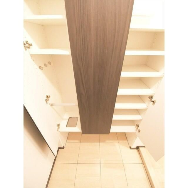 GENOVIA本所吾妻橋skygardenの収納