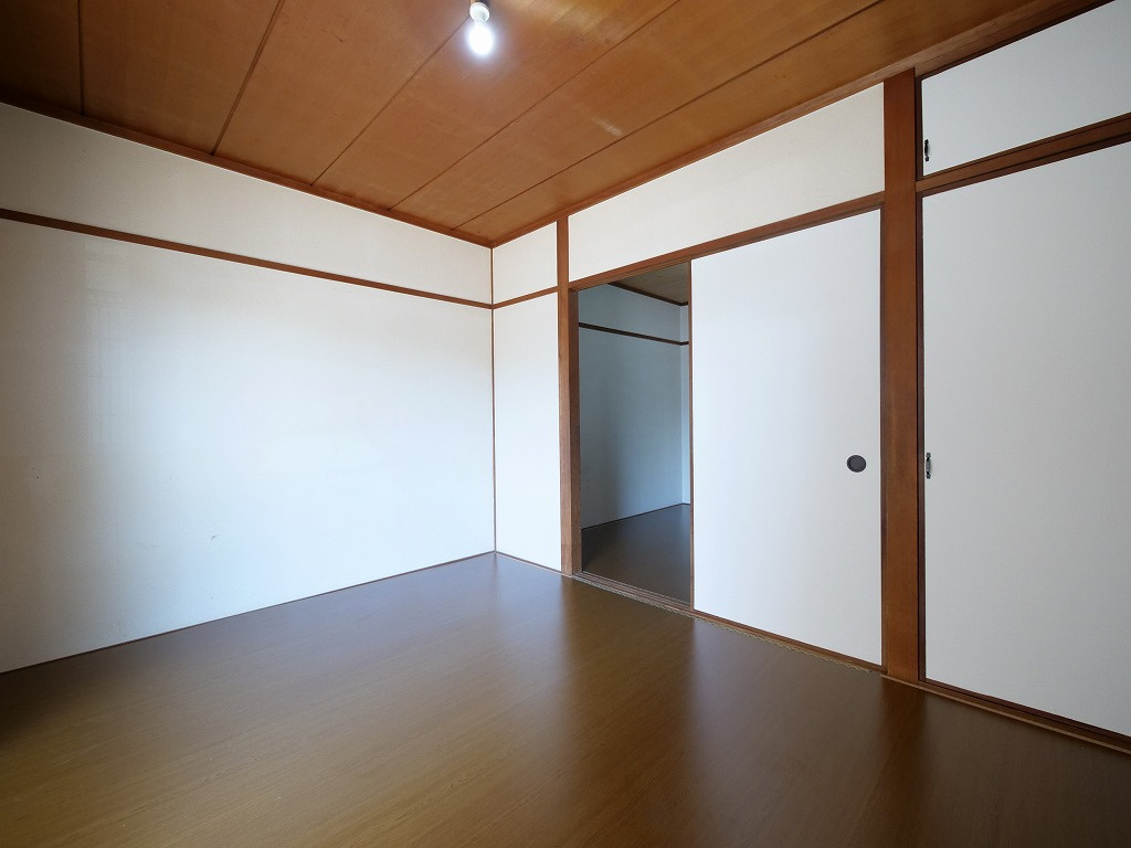 ルーク青江の寝室