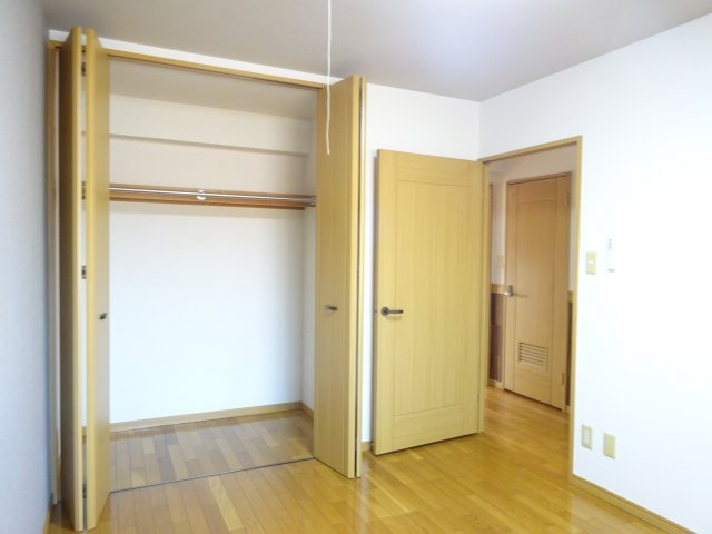 カルディア神田の収納