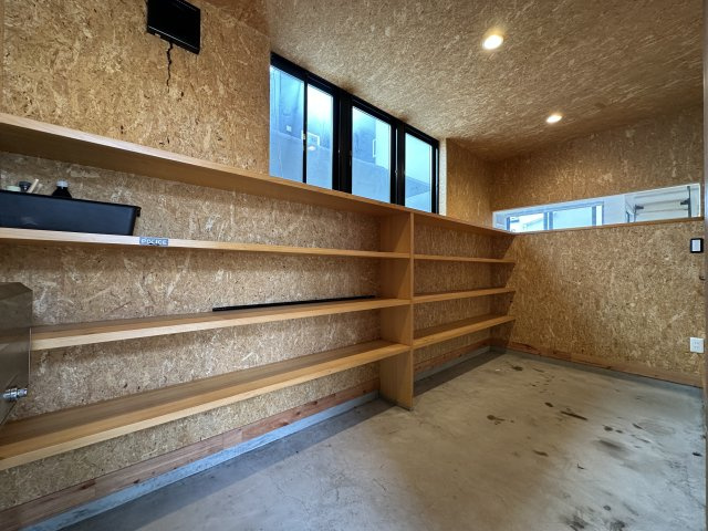 神戸市西区玉津町西河原戸建の収納