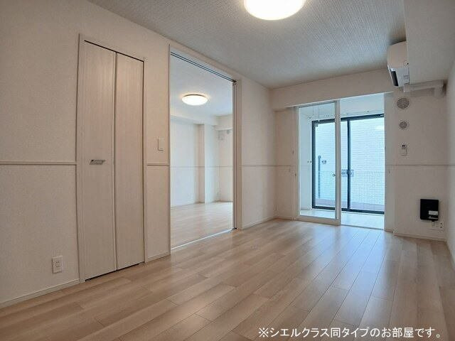 ビオレタＡの居間・リビング